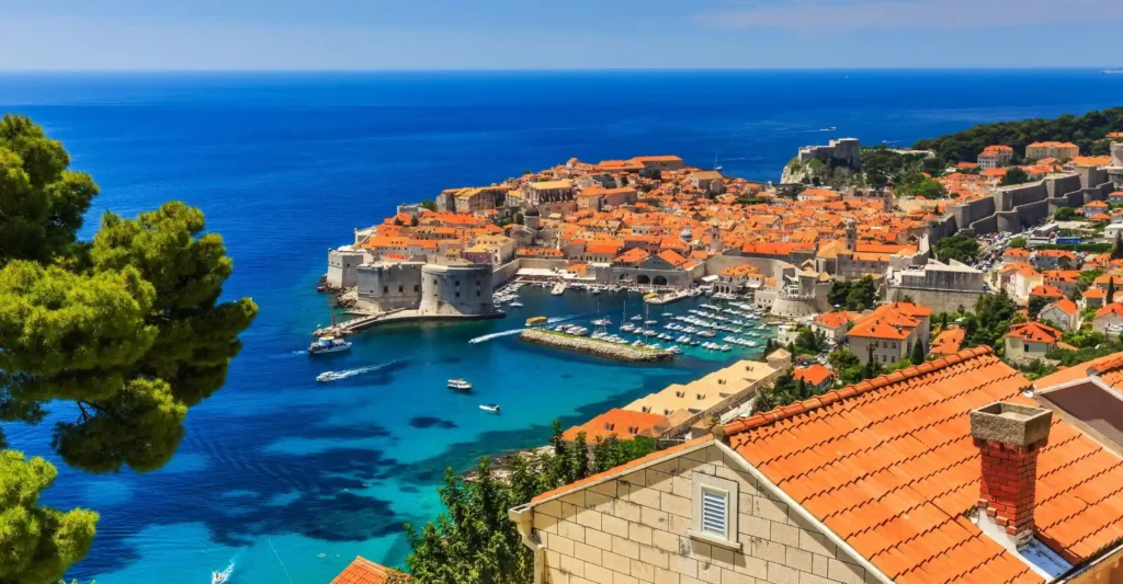 Yacht Charter Vacation